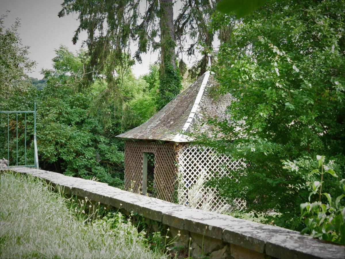 Logis Hotel Ancien Grand Seminaire Saint-Flour  Bagian luar foto